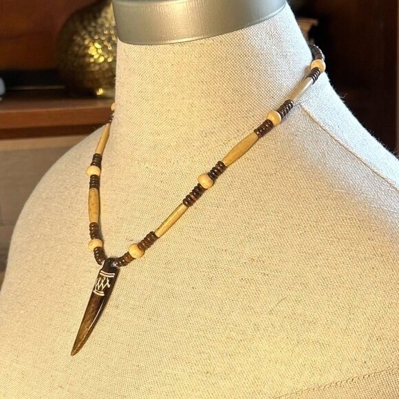 Vintage Bone and Horn Pendant Necklace, Tribal-Inspired Fang Design - Picture 14 of 14